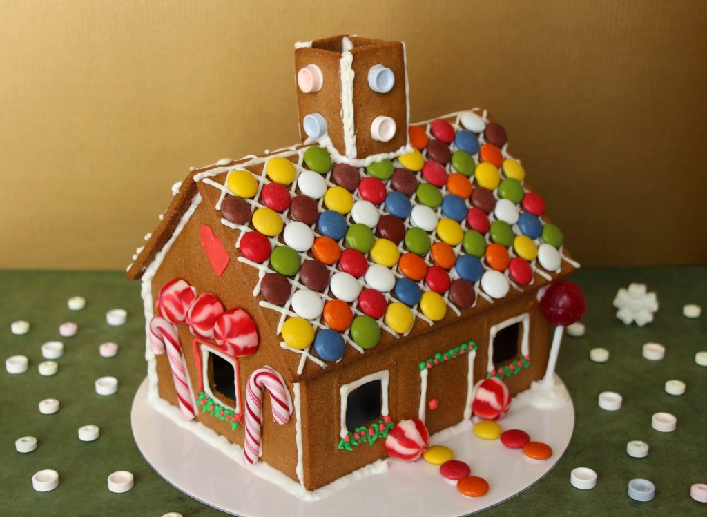 Soñar con una casa llena de caramelos